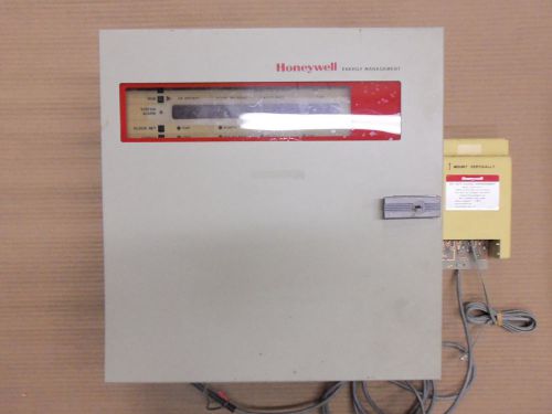 Honeywell energy management control panel w7010/w7020 for sale