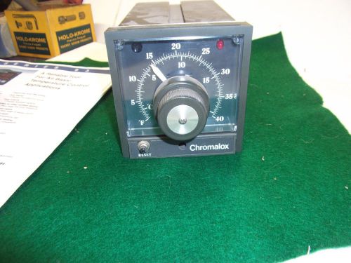 CHROMALOX TEMPERTURE CONTROL 3800 series   SEE PICS VERY GOOD CONDITION