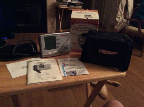 Walgreens Manual Inflate Blood Pressure/Pulse Monitor Large Display Screen