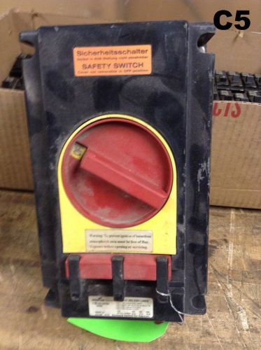 Cooper Crouse-Hinds Enclosed Safety Switch Cat No GHG 263 2301 L0002 Nema 4X