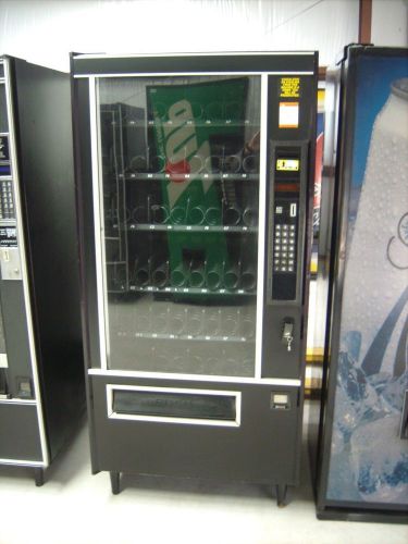 USI  snack vending machine