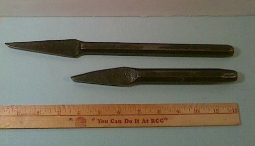 LOT OF 2 MASONRY PLUGGING CHISELS/VINT.-MAY BE ANTIQUE/12&#034; &amp; 8 1/2&#034;/ONE HAS I.D.