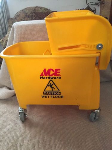 Ace Hardware Commercial Type Mop Ringer Bucket