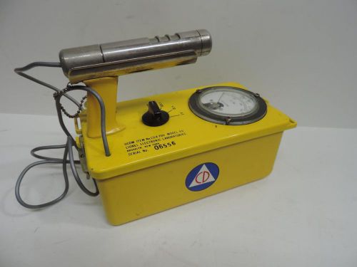 Vintage Civil Defense Lionel CD V-700 6B Geiger Counter Radiological Survey