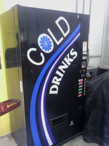 Good working VENDO SODA MACHINE TAKES DOLLARS SODA COKE PEPSI ICE COLD