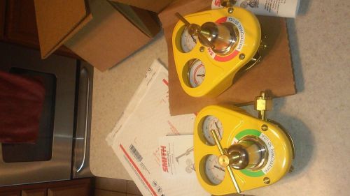 SMITH OXYGEN AND ACETLYNE GAUGES SINGLE STAGE NEW IN BOX