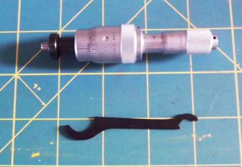 Newport DM-13 Differential Micrometer, 0.5 um/div Fine Adjustment