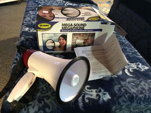 Ideaworks MEGASOUND MEGAPHONE-Announce-Record-Playback-Siren-NEW IN BOX