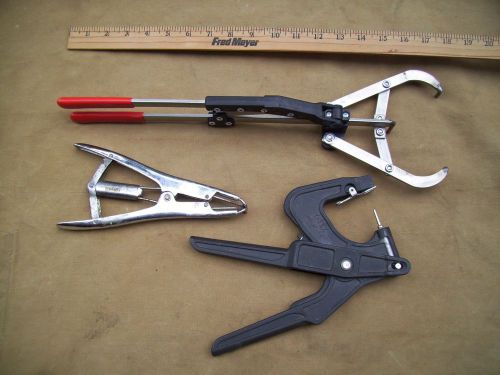 1 XL TRI BANDER- 1 YTEX EAR TAGGER-BOTH USED LITTLE &amp; IN VG CONDITION+SUPER VET