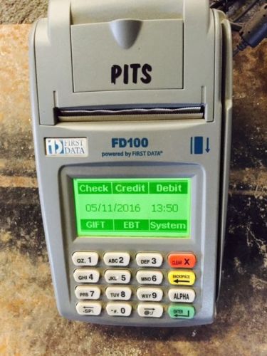 First Data FD100 Credit Card Terminal With Power Adapter and FD-10C Pinpad