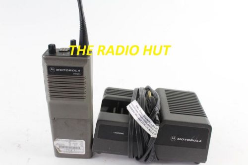 Motorola HT600 Handie-Talkie FM Radio   {LOT1)