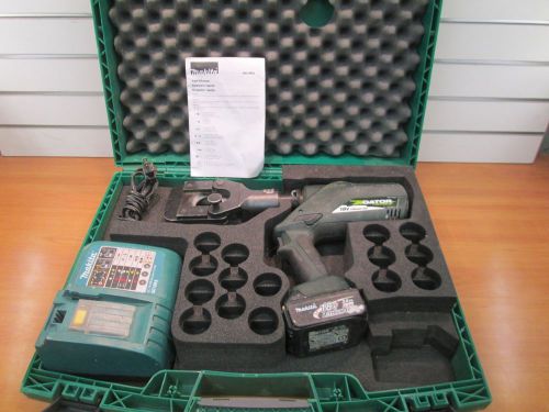 Greenlee ESG45L120 ACSR Cable Cutter with 120V AC Adaptor