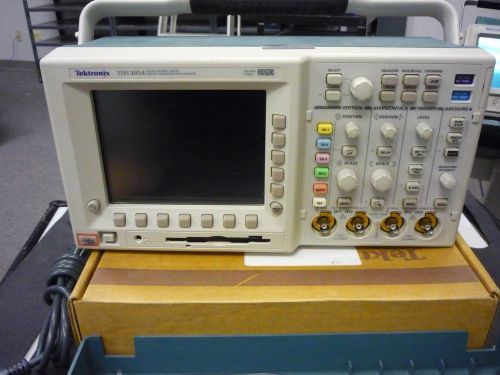 Tektronix TDS3054 500MHz, 5GS/s, 4-Ch (3TRG +3VID), with 4 Probes