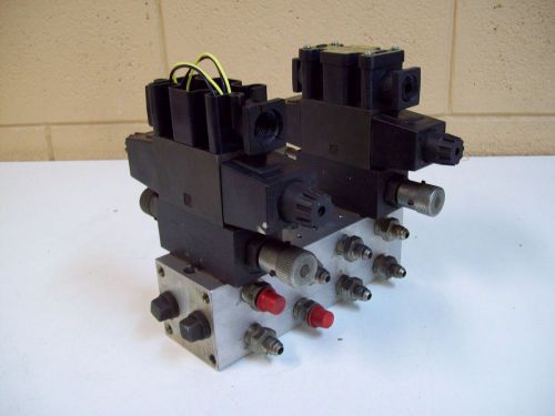 PARKER SP4D23A20 DIRECTIONAL CONTROL VALVE UNIT - USED - FREE SHIPPING