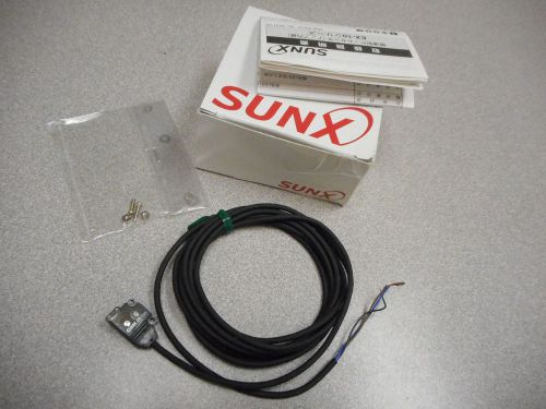 SUNX EX-14A UEX14A SENSOR REFLECTIVE 2 TO 25MM CONVERGENT ULTRA-SLIM