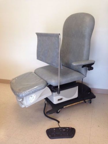 Midmark 647 podiatry programmable procedure podiatry exam chair 647-002 for sale