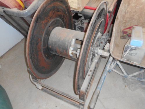 USED HANNAY HOSE REEL  2 HOSE CONNECTIONS AND GEARING SEE PICS