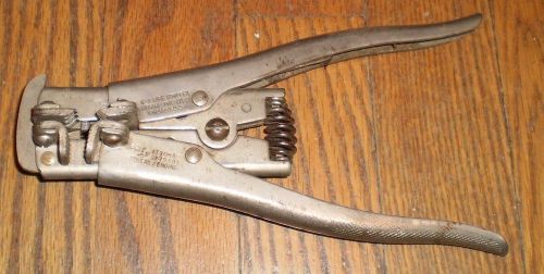 Vintage E-Z Wire Stripper PYRAMID PRODUCTS CHICAGO Made In USA