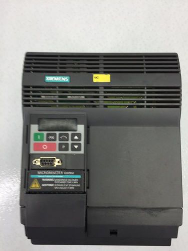 Siemens 6se3221-0dc40 micromaster vector mmv400/3 ac drive, 400-500vac/3-ph/4kw for sale