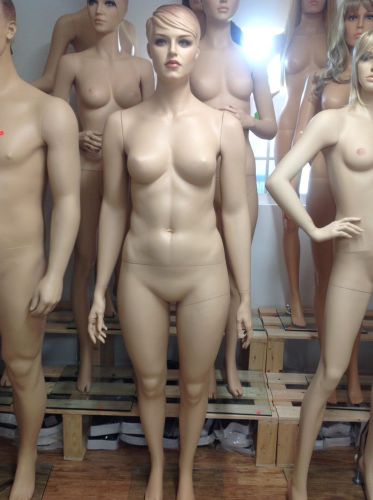 Female Mannequin- Plus Size