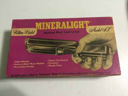 Vintage Mineralight Long Wave UV Filter Model SL3660 Ultra Violet Products Inc.