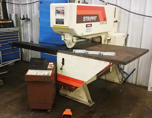 30 Tons 30&#034; Thrt Strippit SUPER AG CNC PUNCH PRESS, Programmable CNC Control