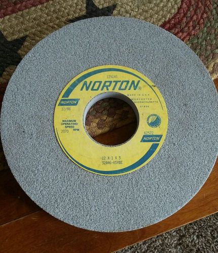 NORTON 12 X 1 X 3 HEAVY DUTY GRINDING WHEEL