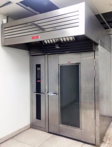 Lbc lro-2g double rack gas rotating oven w/ 2 racks incl. manufactured in 2014! for sale