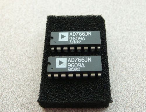 2X Analog Devices AD766JN 16-Bit DSP DACPORT