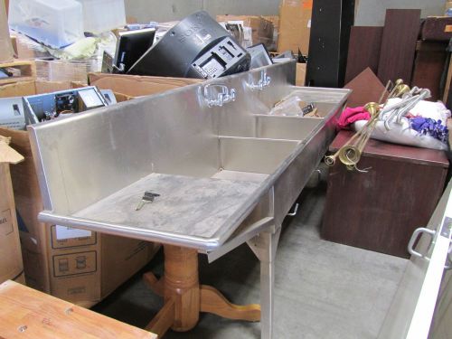 Commercial Sink 3 Compartments Just MFG. Co. Model #  SB-372-24 RL