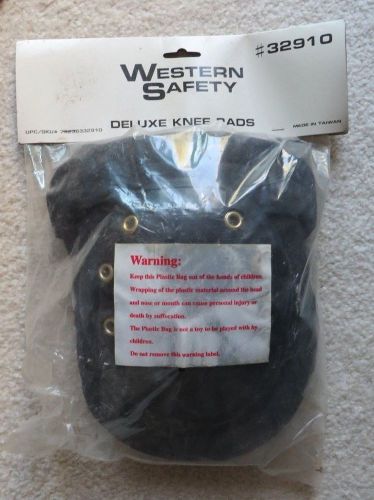 Western Safety Deluxe Knee Pads  Item 32910