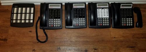 Lot of 4 Avaya Partner Phones and 1 Avaya Partner DSS 4450 Digital Station Selec