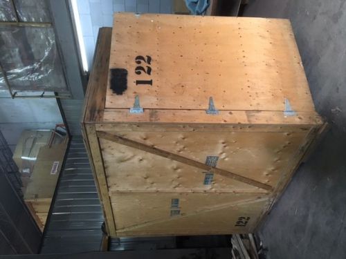 Wood shipping crate like UBOX etc