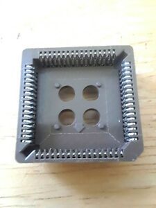 PLCC68 IC SOCKET 68-PIN SOLDER TYPE mis