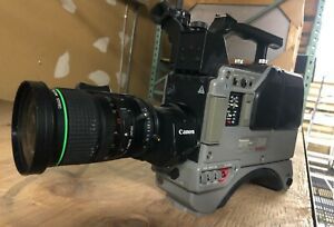 Panasonic F250 CCD video camera w/ Canon lens - AS-IS