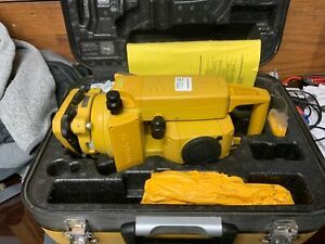 TOPCON GTS-230W