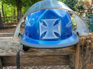 CAIRNS 660C FIREFIGHTERS HELMET UNIQUE