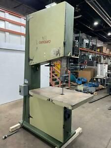 1996 Centauro CO 900 Wood Vertical Bandsaw 22&#034; Cut Height, 34&#034; Cut Width 7.5 HP
