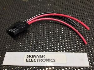 Whelen Sapphire Control  Control power input plug 10awg X4