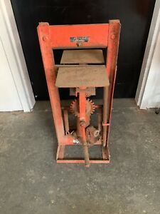 Hydraulic Rock Splitter  HYDRASPLIT