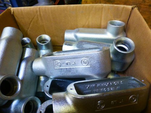LOT OF 6 Elbow Malleable Iron Conduit Body Type LB CB threaded 1 inch 12.5 cu in