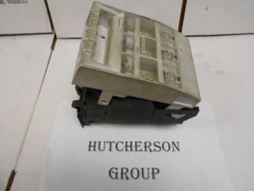 SIEMENS FUSE SWITCH DISCONNECT 3NP407 WITH FUSES USED