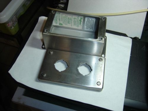 Hoffman a-170 type 4 &amp; 4x ss enclosure for 30 mm switches for sale