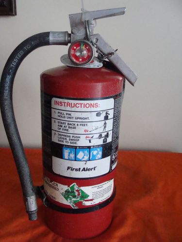 FIRST ALERT FE2A10 5 POUNDS DRY CHEMICAL FIRE EXTINGUISHER CHARGED