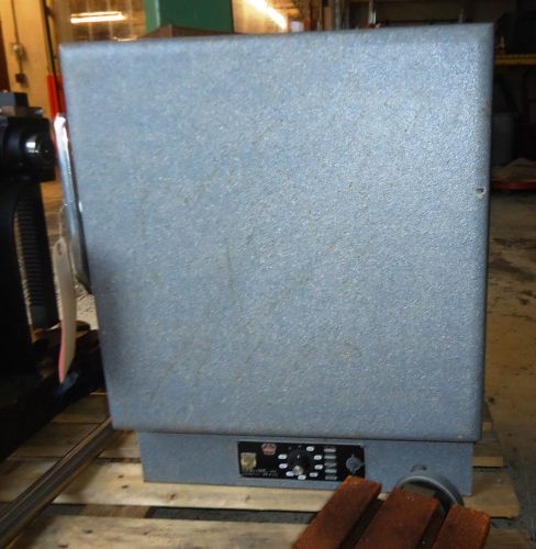 Labline 500 ° oven 13 x 13 x 13&#034; oven model 3600 for sale