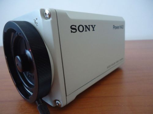 SONY DXC-950P 3CCD 1/2&#034; BAYONET MOUNT PAL CAMERA FOR MICROSCOPE = EXCELLENT =