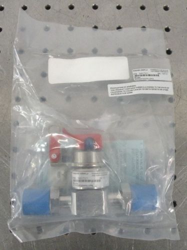 C112844 parker veriflo 955 mini-lever diaphragm valve w/ lock-out &amp; 1/2&#034; vcr for sale