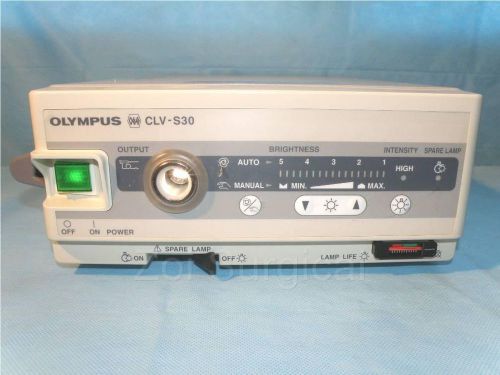 OLYMPUS CLV-S30 Endoscopy light source Xenon 300 watt
