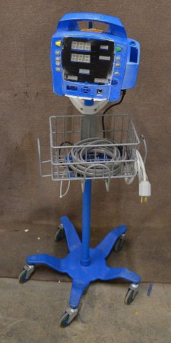 GE Dinamap ProCare 400 Vital Signs Patient Monitor w/ Stand *For Parts/Repair*