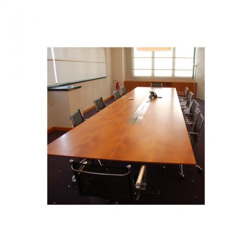 Tavolo sala riunioni in cedro  (600 x 150 x 75) cm (usato)